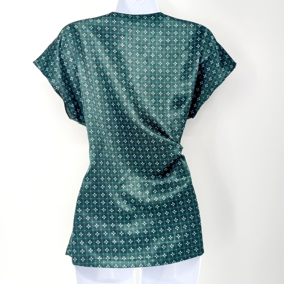 Apt 9 Emerals Green & Blue Boho Silky Princess Cut Flutter Sleeve Kimono Top - Picture 6 of 6